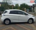Белый Рено Зое, объемом двигателя 0 л и пробегом 128 тыс. км за 6555 $, фото 5 на Automoto.ua