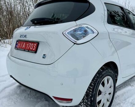 Белый Рено Зое, объемом двигателя 0 л и пробегом 41 тыс. км за 7100 $, фото 16 на Automoto.ua