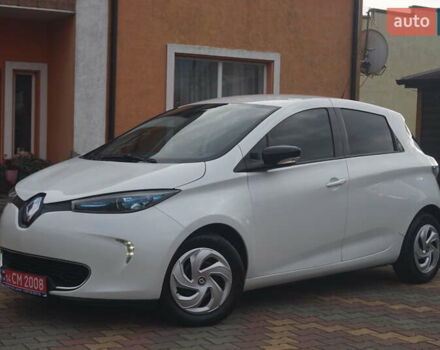Білий Рено Зое, об'ємом двигуна 0 л та пробігом 112 тис. км за 6777 $, фото 1 на Automoto.ua