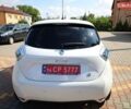 Білий Рено Зое, об'ємом двигуна 0 л та пробігом 54 тис. км за 7990 $, фото 17 на Automoto.ua