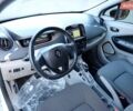 Белый Рено Зое, объемом двигателя 0 л и пробегом 142 тыс. км за 7555 $, фото 25 на Automoto.ua