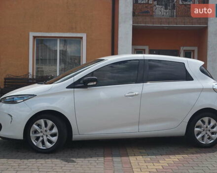 Білий Рено Зое, об'ємом двигуна 0 л та пробігом 109 тис. км за 6888 $, фото 13 на Automoto.ua