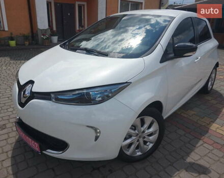Білий Рено Зое, об'ємом двигуна 0 л та пробігом 109 тис. км за 6888 $, фото 14 на Automoto.ua