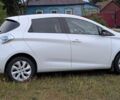 Белый Рено Зое, объемом двигателя 0 л и пробегом 87 тыс. км за 6600 $, фото 6 на Automoto.ua