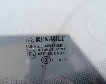 Білий Рено Зое, об'ємом двигуна 0 л та пробігом 130 тис. км за 6100 $, фото 13 на Automoto.ua