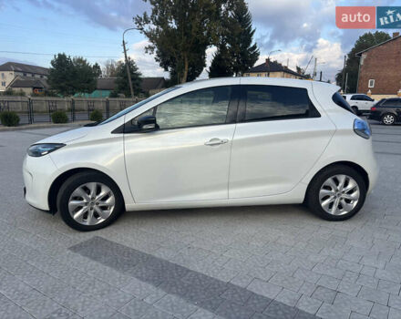 Білий Рено Зое, об'ємом двигуна 0 л та пробігом 118 тис. км за 6900 $, фото 3 на Automoto.ua