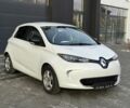 Белый Рено Зое, объемом двигателя 0 л и пробегом 86 тыс. км за 7200 $, фото 1 на Automoto.ua