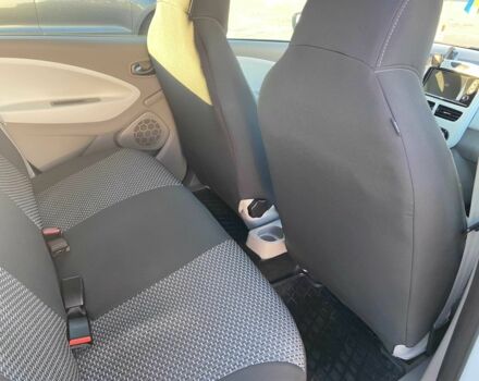 Білий Рено Зое, об'ємом двигуна 0 л та пробігом 51 тис. км за 9199 $, фото 8 на Automoto.ua