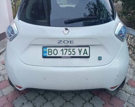 Білий Рено Зое, об'ємом двигуна 0 л та пробігом 58 тис. км за 6900 $, фото 4 на Automoto.ua