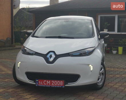 Білий Рено Зое, об'ємом двигуна 0 л та пробігом 112 тис. км за 6777 $, фото 3 на Automoto.ua