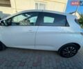 Белый Рено Зое, объемом двигателя 0 л и пробегом 78 тыс. км за 6850 $, фото 9 на Automoto.ua