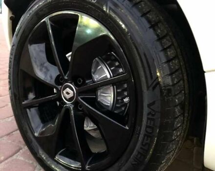 Білий Рено Зое, об'ємом двигуна 0 л та пробігом 120 тис. км за 8900 $, фото 22 на Automoto.ua