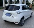 Белый Рено Зое, объемом двигателя 0 л и пробегом 218 тыс. км за 8177 $, фото 4 на Automoto.ua