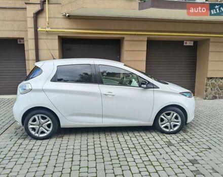 Рено Зое 2017 в Надворной на Automoto.ua Белый Рено Зое, объемом двигателя 0 л и пробегом 62 тыс. км за 9900 $, фото 5 на Automoto.ua