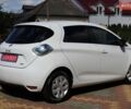 Белый Рено Зое, объемом двигателя 0 л и пробегом 102 тыс. км за 10000 $, фото 7 на Automoto.ua