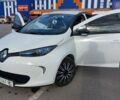 Белый Рено Зое, объемом двигателя 0 л и пробегом 150 тыс. км за 6950 $, фото 16 на Automoto.ua