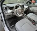 Белый Рено Зое, объемом двигателя 0 л и пробегом 137 тыс. км за 7800 $, фото 12 на Automoto.ua