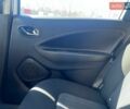 Белый Рено Зое, объемом двигателя 0 л и пробегом 108 тыс. км за 8900 $, фото 13 на Automoto.ua