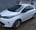 Белый Рено Зое, объемом двигателя 0 л и пробегом 76 тыс. км за 9300 $, фото 21 на Automoto.ua