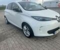 Белый Рено Зое, объемом двигателя 0 л и пробегом 76 тыс. км за 9300 $, фото 3 на Automoto.ua