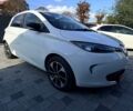 Белый Рено Зое, объемом двигателя 0 л и пробегом 89 тыс. км за 9350 $, фото 5 на Automoto.ua