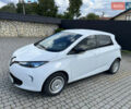 Білий Рено Зое, об'ємом двигуна 0 л та пробігом 98 тис. км за 9000 $, фото 2 на Automoto.ua
