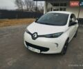 Белый Рено Зое, объемом двигателя 0 л и пробегом 120 тыс. км за 9500 $, фото 1 на Automoto.ua