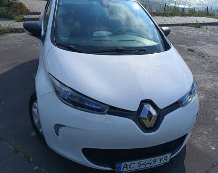 Білий Рено Зое, об'ємом двигуна 0 л та пробігом 170 тис. км за 5800 $, фото 2 на Automoto.ua