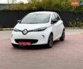 Белый Рено Зое, объемом двигателя 0 л и пробегом 87 тыс. км за 10400 $, фото 9 на Automoto.ua