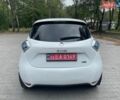 Білий Рено Зое, об'ємом двигуна 0 л та пробігом 76 тис. км за 9750 $, фото 5 на Automoto.ua