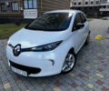 Белый Рено Зое, объемом двигателя 0 л и пробегом 146 тыс. км за 10500 $, фото 1 на Automoto.ua
