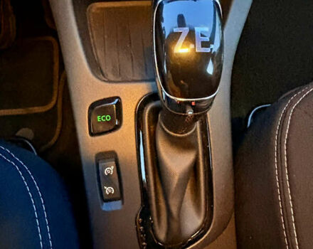 Рено Зое 2017 у Кропивницькому (Кіровограді) на Automoto.ua Білий Рено Зое, об'ємом двигуна 0 л та пробігом 199 тис. км за 8100 $, фото 2 на Automoto.ua