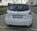 Белый Рено Зое, объемом двигателя 0 л и пробегом 87 тыс. км за 11000 $, фото 2 на Automoto.ua