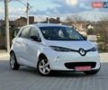 Белый Рено Зое, объемом двигателя 0 л и пробегом 110 тыс. км за 8450 $, фото 1 на Automoto.ua