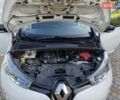 Белый Рено Зое, объемом двигателя 0 л и пробегом 157 тыс. км за 7999 $, фото 23 на Automoto.ua