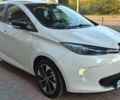 Белый Рено Зое, объемом двигателя 0 л и пробегом 133 тыс. км за 9900 $, фото 5 на Automoto.ua