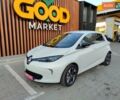 Белый Рено Зое, объемом двигателя 0 л и пробегом 84 тыс. км за 8990 $, фото 5 на Automoto.ua
