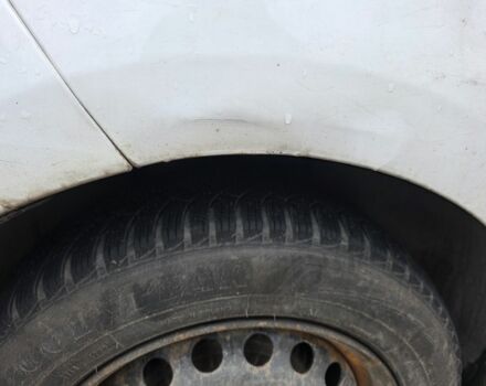 Белый Рено Зое, объемом двигателя 0 л и пробегом 152 тыс. км за 8400 $, фото 13 на Automoto.ua