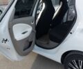 Белый Рено Зое, объемом двигателя 0 л и пробегом 150 тыс. км за 6950 $, фото 20 на Automoto.ua
