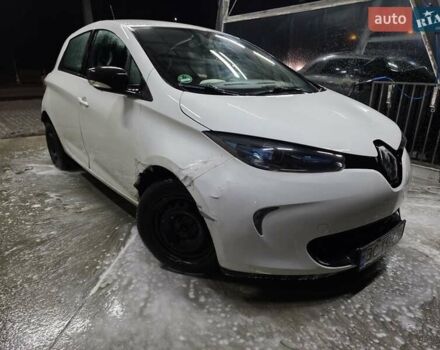Білий Рено Зое, об'ємом двигуна 0 л та пробігом 154 тис. км за 7900 $, фото 2 на Automoto.ua