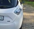 Белый Рено Зое, объемом двигателя 0 л и пробегом 210 тыс. км за 9900 $, фото 6 на Automoto.ua