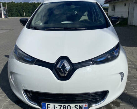 Белый Рено Зое, объемом двигателя 0 л и пробегом 27 тыс. км за 9300 $, фото 13 на Automoto.ua