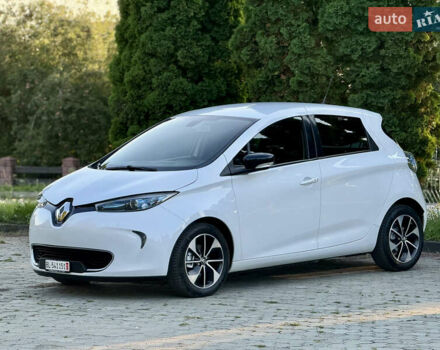Белый Рено Зое, объемом двигателя 0 л и пробегом 121 тыс. км за 9499 $, фото 5 на Automoto.ua