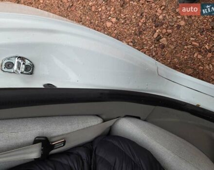 Белый Рено Зое, объемом двигателя 0 л и пробегом 137 тыс. км за 8400 $, фото 20 на Automoto.ua