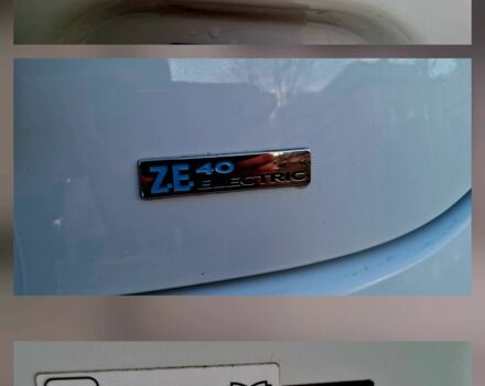 Белый Рено Зое, объемом двигателя 0 л и пробегом 101 тыс. км за 8850 $, фото 8 на Automoto.ua