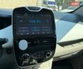 Белый Рено Зое, объемом двигателя 0 л и пробегом 93 тыс. км за 9799 $, фото 13 на Automoto.ua