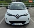 Белый Рено Зое, объемом двигателя 0 л и пробегом 93 тыс. км за 8900 $, фото 1 на Automoto.ua