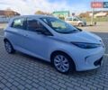 Белый Рено Зое, объемом двигателя 0 л и пробегом 125 тыс. км за 9200 $, фото 2 на Automoto.ua