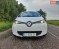 Белый Рено Зое, объемом двигателя 0 л и пробегом 171 тыс. км за 9800 $, фото 8 на Automoto.ua