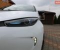 Белый Рено Зое, объемом двигателя 0 л и пробегом 95 тыс. км за 10444 $, фото 20 на Automoto.ua